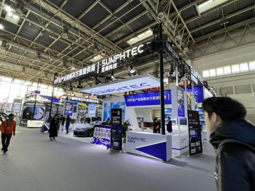 rordon偌盾品牌引領(lǐng)汽車裝飾新潮流,負(fù)責(zé)人深度解讀行業(yè)發(fā)展趨勢